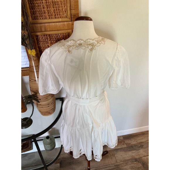 NWT RAILS TULIP EYELET DRESS 
Size L
Still online!!! $265 - Picture 7 of 13